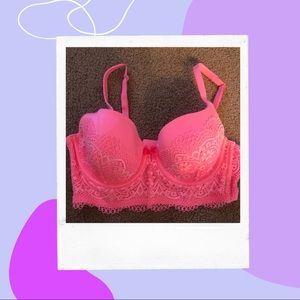 Victoria’s Secret: Bra 36C